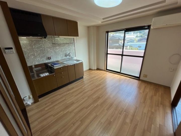 パルティールの居間