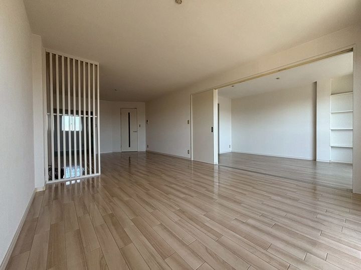 メゾン平田の居間