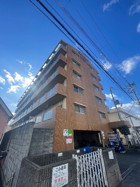 龍野中村コーポの外観