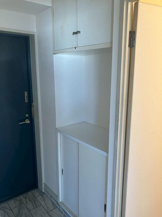 シャトラン白鷺IIの玄関