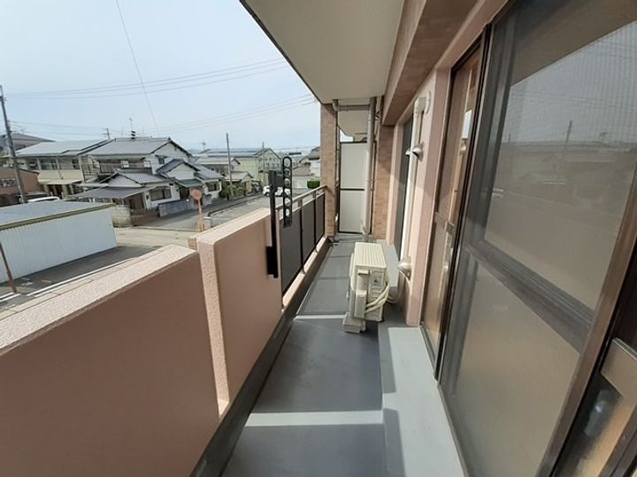 グレイス・セイバリーのその他画像