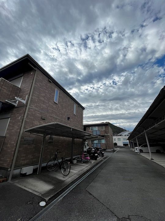 ガーデンハイツA・B棟の外観