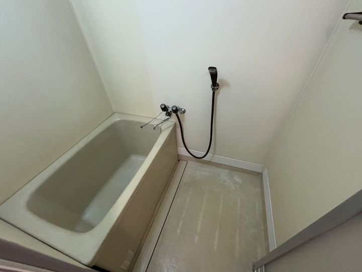 ロイヤルコーポ姫路栗山町の風呂