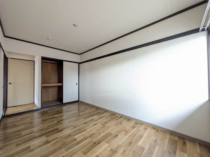 メゾン八代の居間