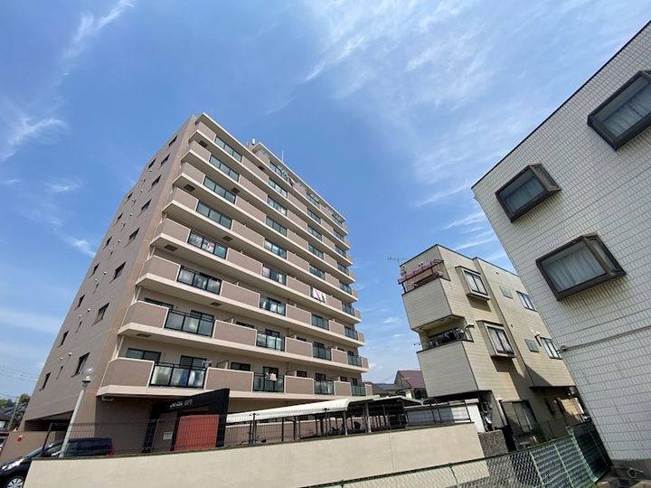 キャッスルコート東辻井の外観