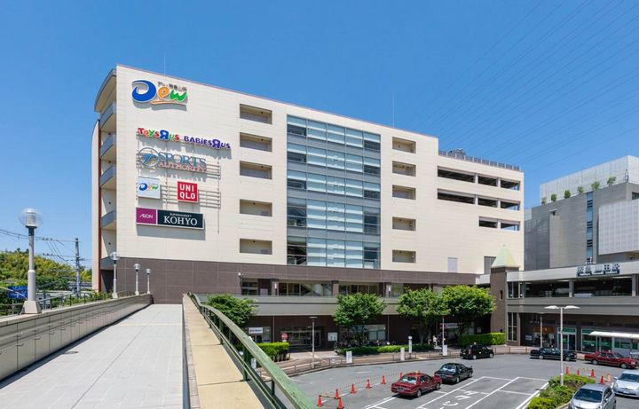 シダー・ホール・ヤマダ TWOの周辺