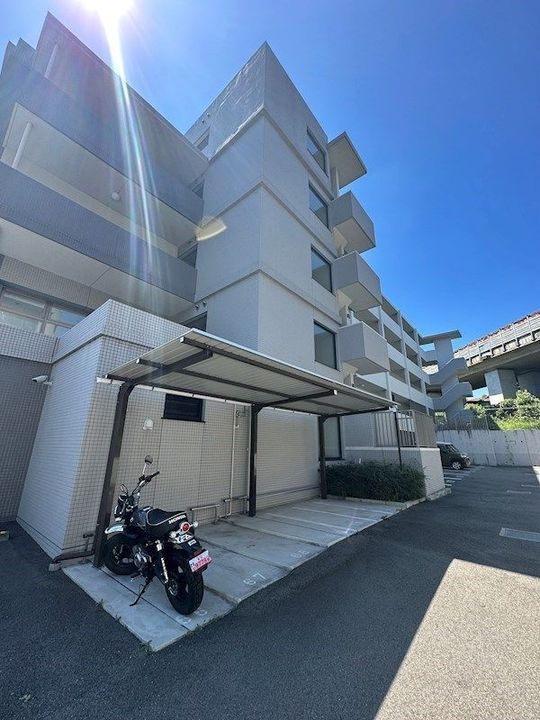 カサルテ吹田青葉丘の外観