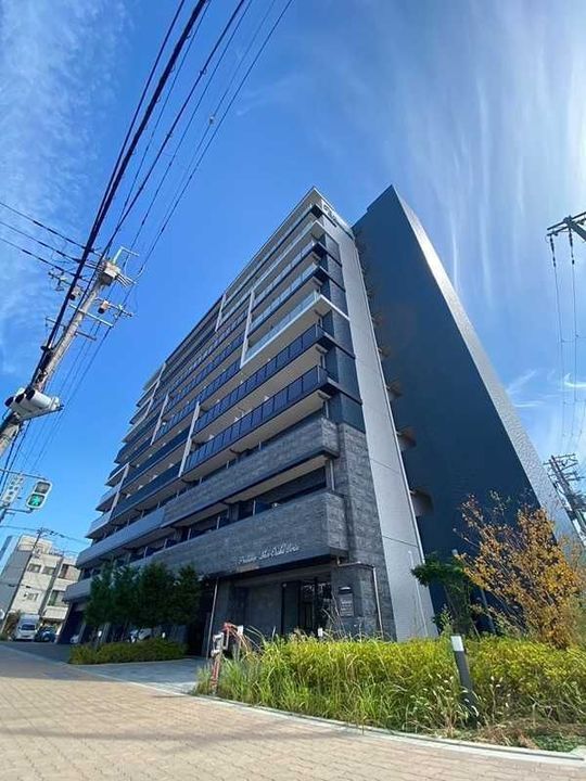 プレサンス新大阪イオリアの外観
