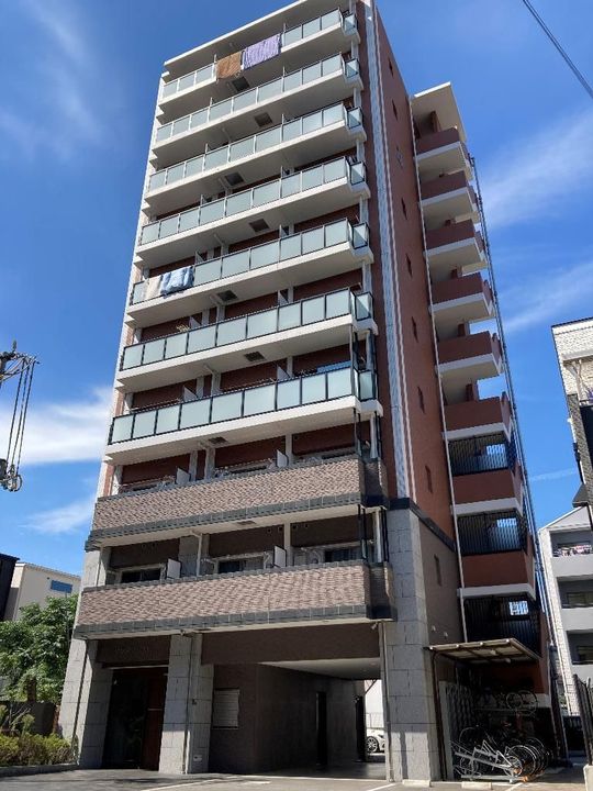 サンメゾン16の外観