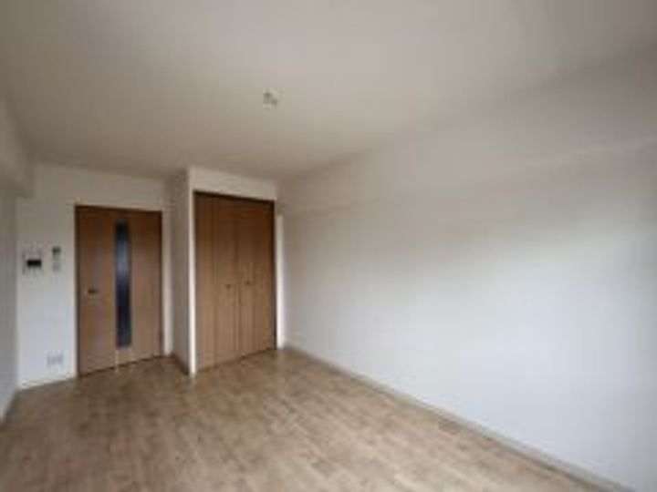 ルミエール加島の居間