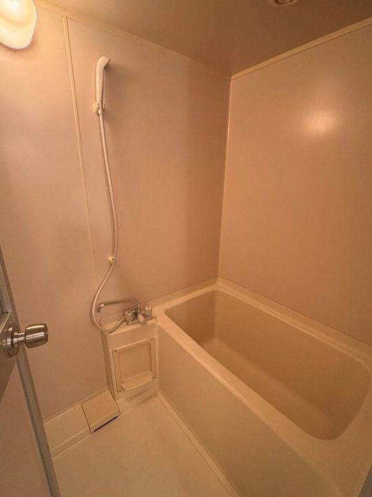 東京都大田区山王4丁目の賃貸マンションの風呂