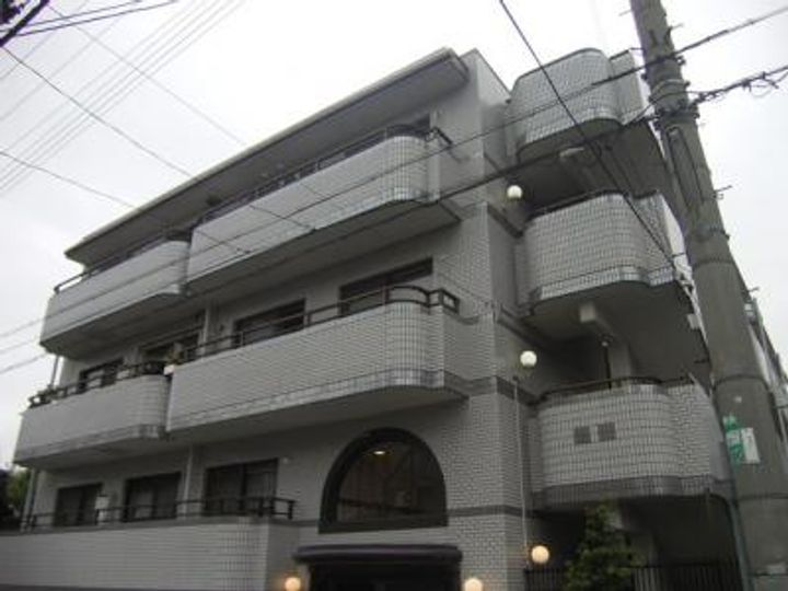 ロイヤルビーブルの外観