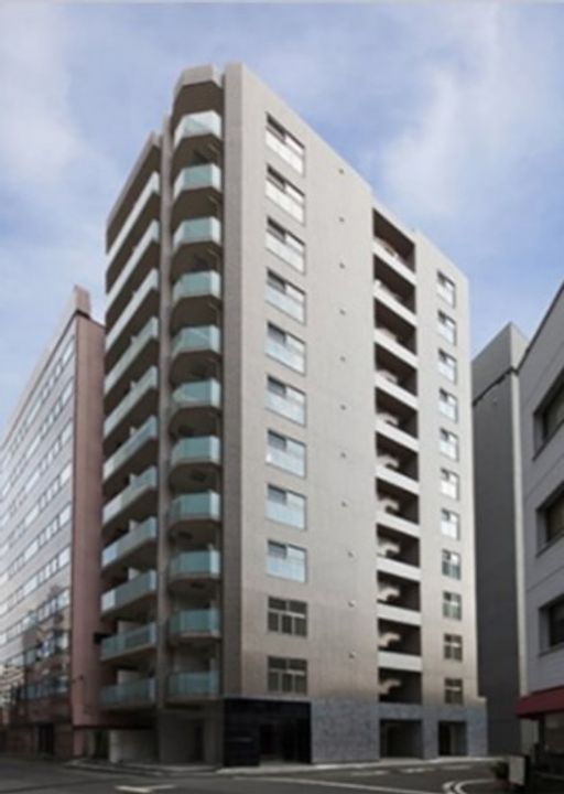 東京都千代田区神田司町2丁目の賃貸マンションの外観