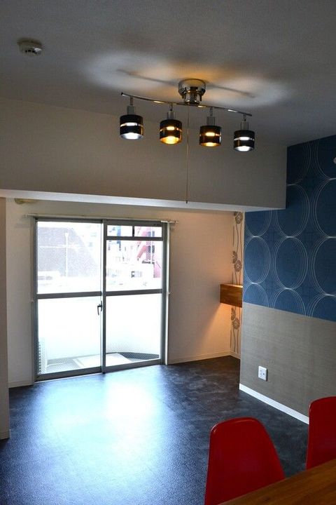 東京都杉並区高円寺南4丁目の賃貸マンションの居間