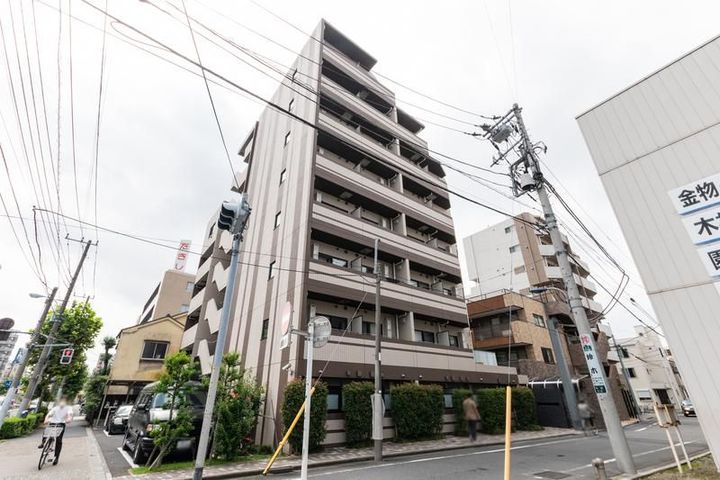 東京都北区神谷2丁目の賃貸マンションの外観