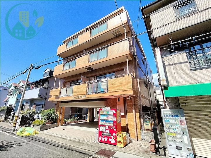 グレードタイム六甲の外観