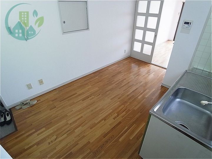 ハイツパーソン王子の居間