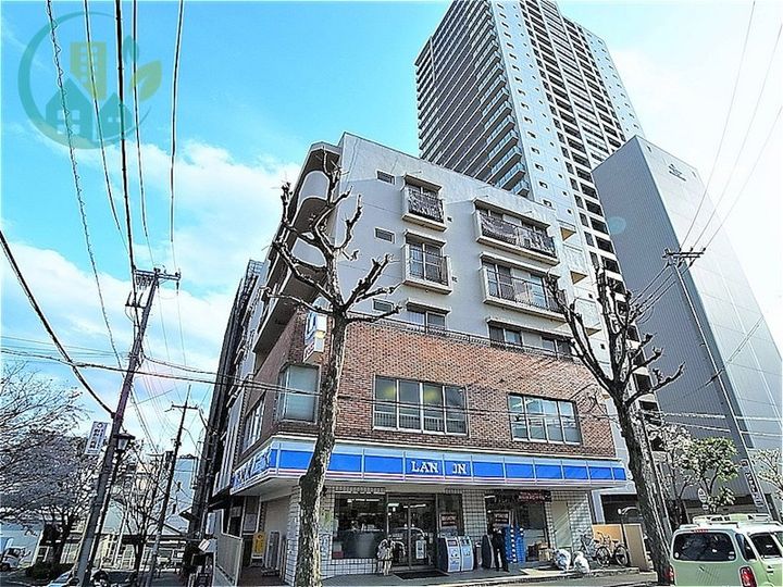 ストランドパレーの外観