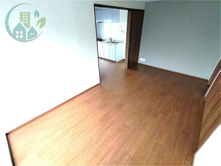 ストランドパレーの居間