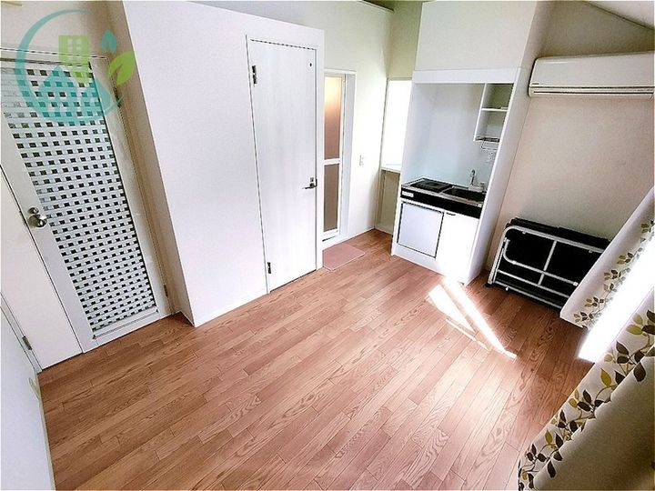 篠原シャレーの居間