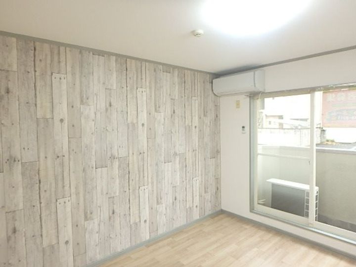 アリス太田第6105の居間