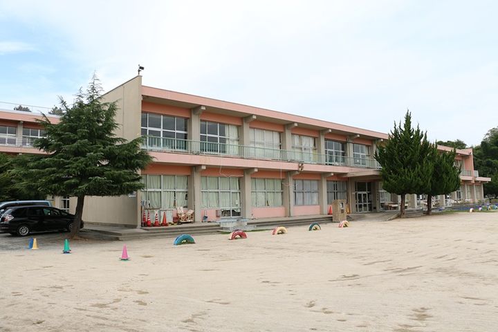 メゾン・プラシードAの周辺