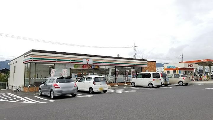 ハピネス Bの周辺