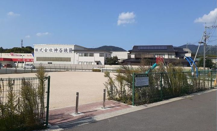 メディオ サルーテ Bの周辺