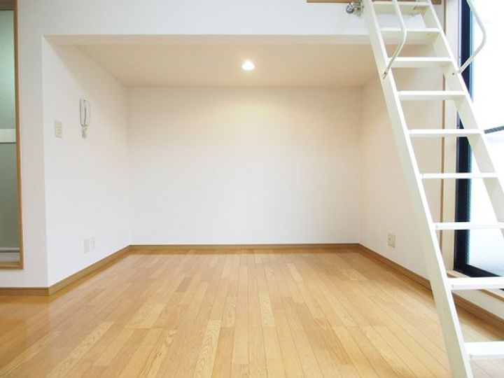 クレドール202の居間