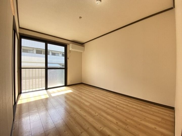 タウンコートの居間