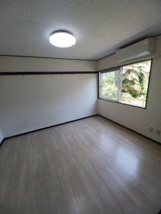 スカイコーポの居間