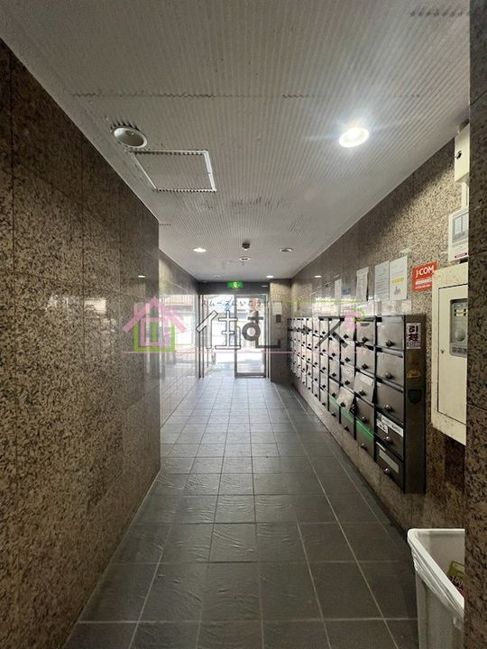 スカイ都島の玄関