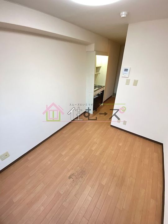 スカイ都島の居間