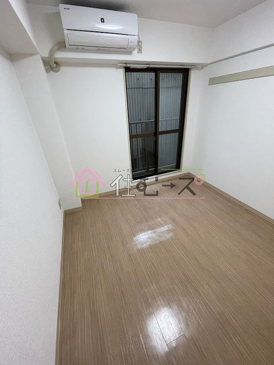 グランビルド平林の居間