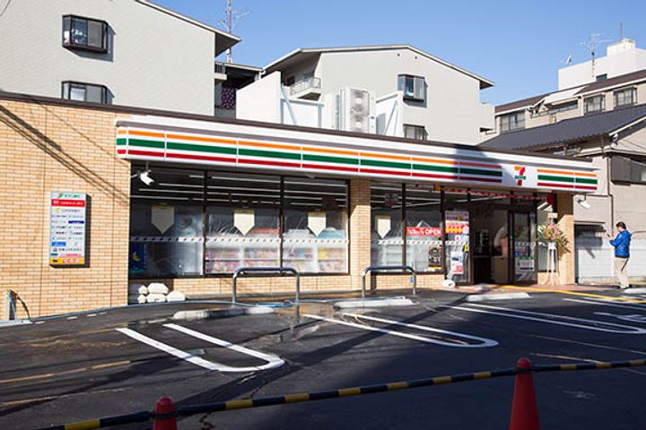 ロイヤル遠里小野の周辺