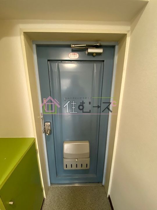 TAIHO メゾン大今里の玄関