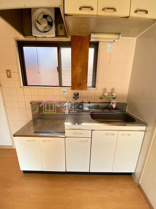 宝マンションのキッチン