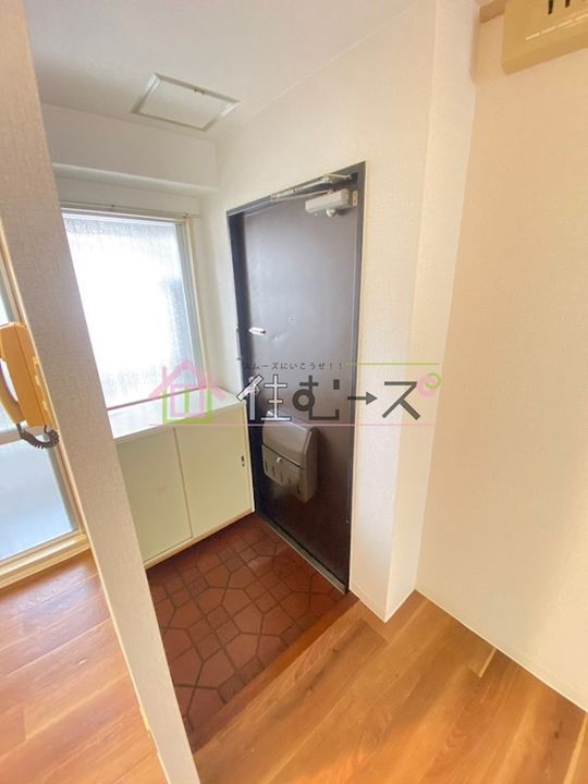 ローズコーポ新大阪第6の玄関