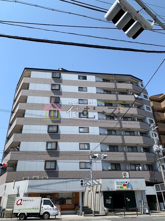 ワンダーグランドハイツの外観