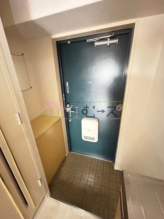 東洋プラザ泉尾の玄関