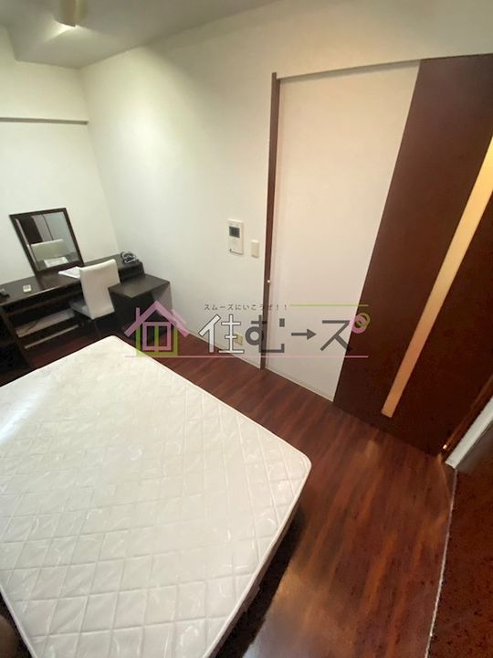 W.O.B SHINMACHIの玄関