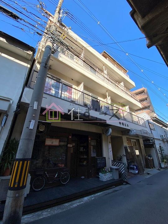 中崎ビルの外観