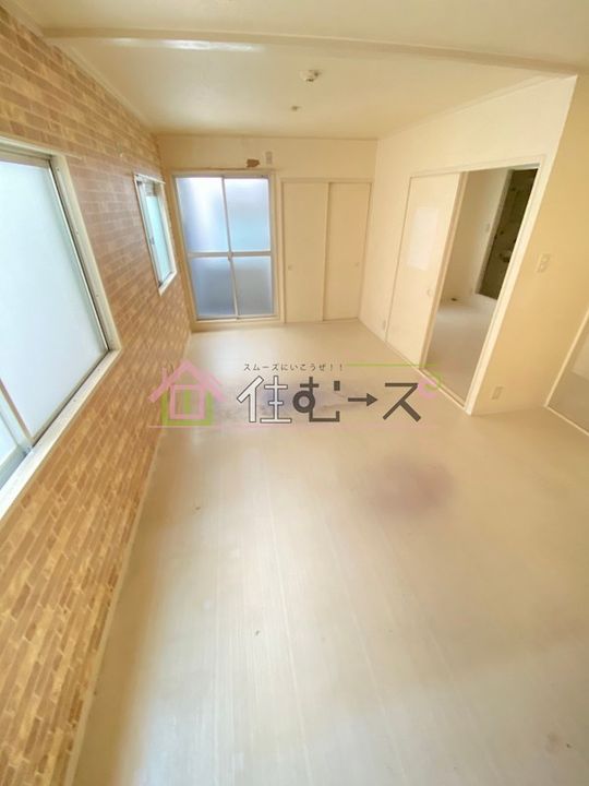 メモリアルタウンC棟の居間
