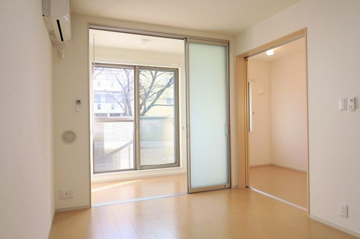 フェリーチェ野田の居間