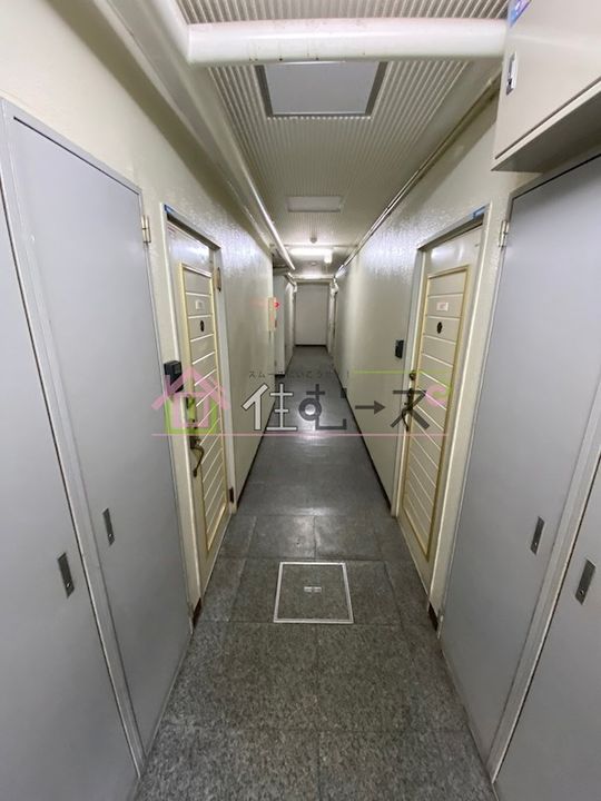 スター21巽南の玄関