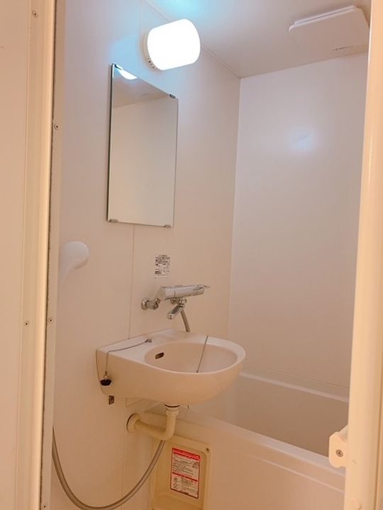 レオパレスリヴァースクェアの風呂