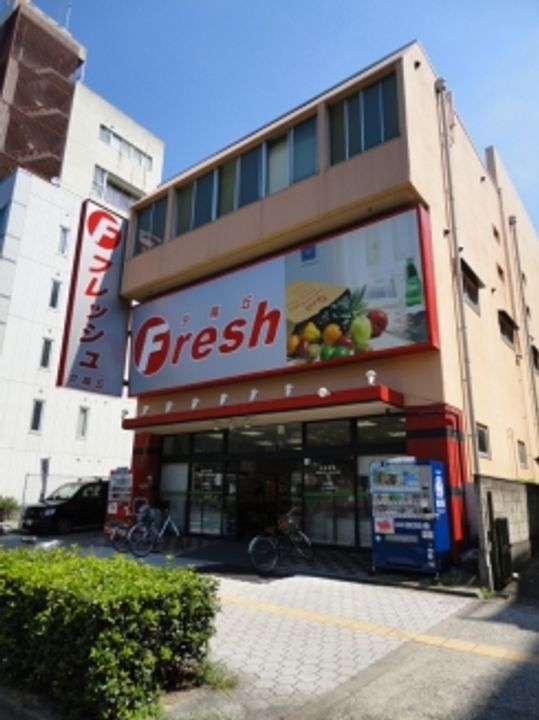 モンブランの周辺