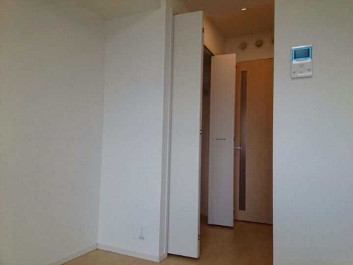 ソーレ・ピアッツアの居間