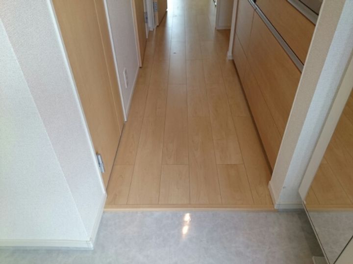 ソーレ・ピアッツアの玄関