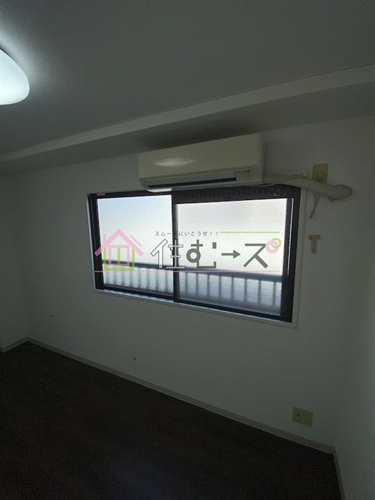 アパートメント東成Ⅱの居間